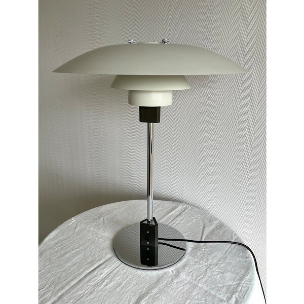 PH 4/3 table lamp design Poul Henningsen for Louis Poulsen