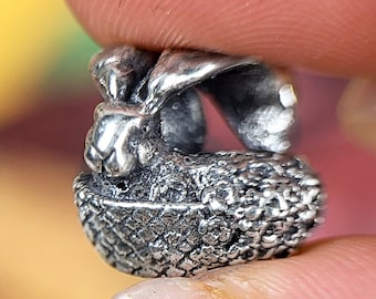 Perlina a forma di coniglietto pasquale per bracciale, ciondolo in argento sterling 925, ciondolo a forma di animale, regalo per lei, ciondolo a forma di coniglio, perlina carina, gioielli a forma di coniglio.