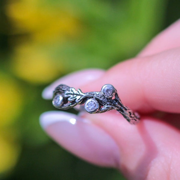 Silver Twig White Topaz Engagement Ring, Anniversary Ring for Her, Unusual Tree Bark Ring for Women, Branch with Oak Leaf