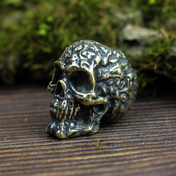 Skull paracord bead, brass charm, gift for husband, gift for him, knife lanyard, custom lanyard, paracord accessories, EDC lanyard bead