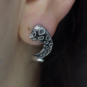Tentacle Earrings, 925 Sterling Silver Earring Handmade, Unisex jewelry, Cthulhu Earrings
