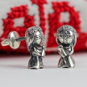 Ukrainian doll Motanka, 925 silver earrings, Silver stud earrings, gift for girlfriend, goddess protection, Ukrainian amulet, guardian doll
