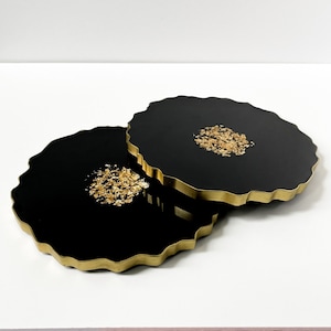 Posavasos de resina de oro negro, posavasos de resina hechos a mano, posavasos de bebidas, posavasos irregulares, posavasos negros, resina de posavasos de geoda, regalos de boda