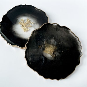 Black And Gold Foil Coaster Set, Geode Agate Coasters, Coaster Gifts, Home Decor Coasters, Holiday Gifts, Wedding Coaster Gifts, Resin Gift