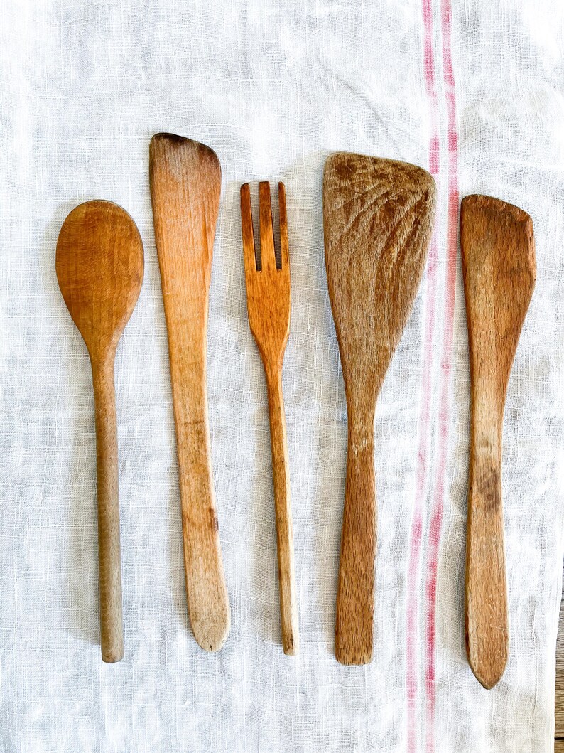 French Vintage Wooden Spoon, Spatulas, & Fork, Set of Five, French Country Cooking Utensils, Wood Utensils, Found in Provence bild 5