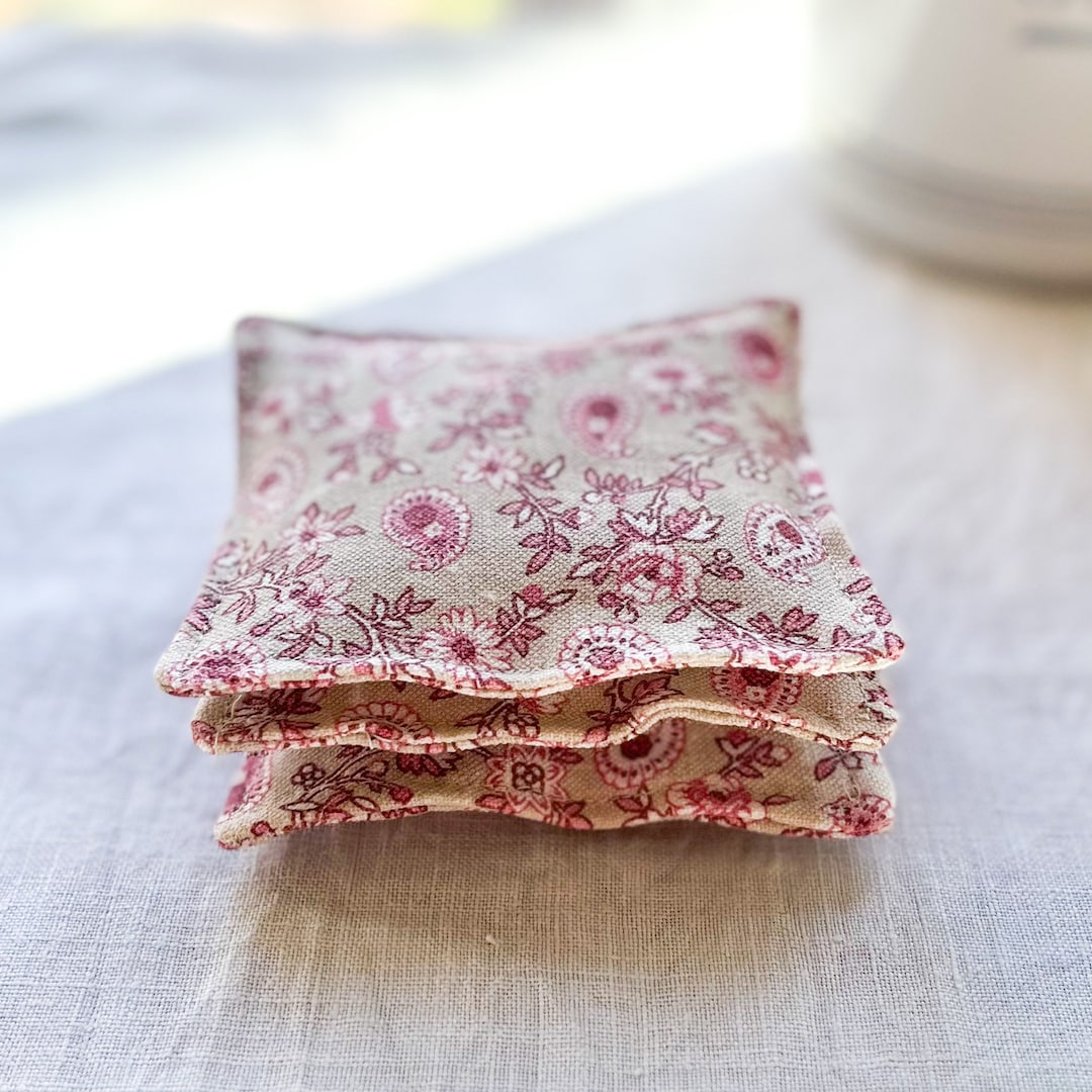 Beautiful Lavender Sachets Made With French Provençal Fabrics Etsy