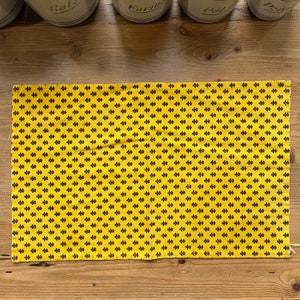 Vintage French Provençal Deep Yellow Table Center Cloth, Hand Sewn, French Table Decor, Traditional Provençal Fabric, Found in Provence
