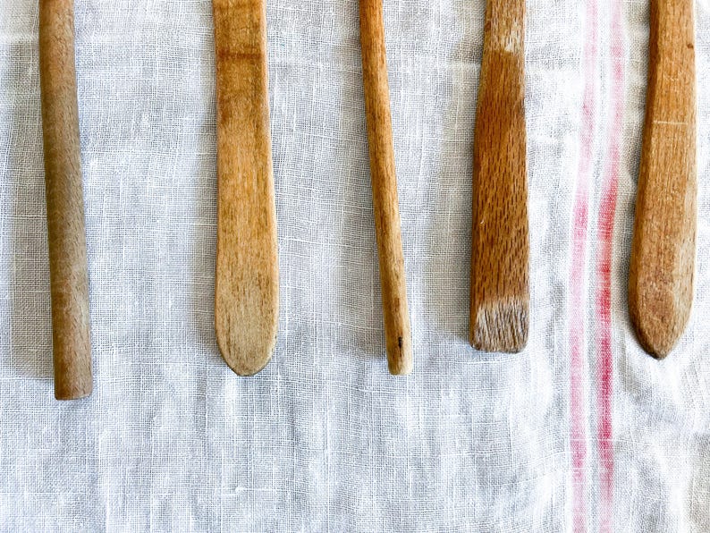 French Vintage Wooden Spoon, Spatulas, & Fork, Set of Five, French Country Cooking Utensils, Wood Utensils, Found in Provence bild 3