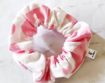 Strawberry Milk Flannel Scrunchie, Pink Cow Print Scrunchie, Strawberry Accessories, Soft Scrunchie, SummerStyle Bracelets