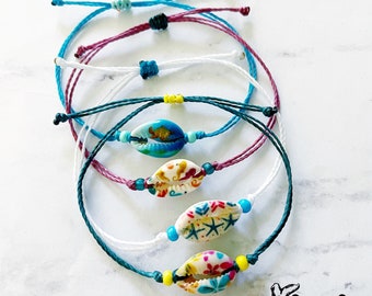 Painted Cowrie Shell Adjustable Waterproof Bracelet, Cowrie Shell Bracelet, Wax Cord Bracelet, Waterproof Cord