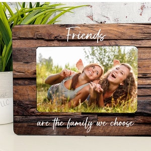 Friends Are The Family We Choose Personalized Shiplap Frame - 4x6  Horizontal - Yahoo Shopping