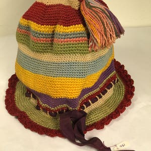 Little Girl's Knitted Cloche with Tassel & Ribbon image 4