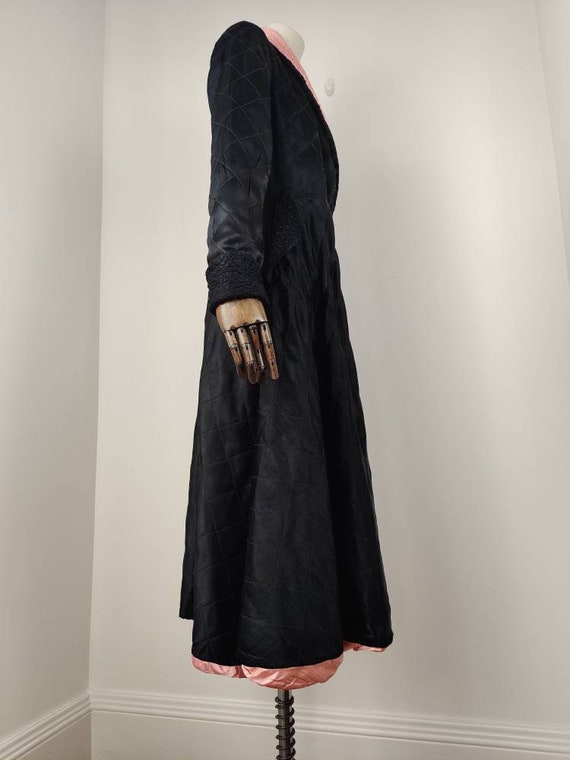 1950s Silk Satin Quilted Dressing Robe Gem