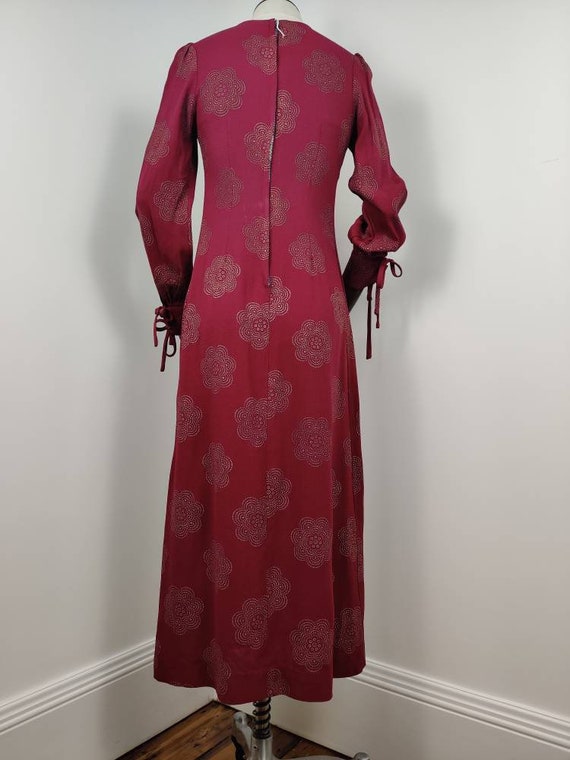 1960s Penelope Peep Crepe Midi Dress - Gem