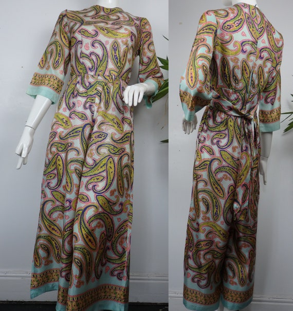 1960s Paisley Jumpsuit / Vintage Jumpsuit / Vintag