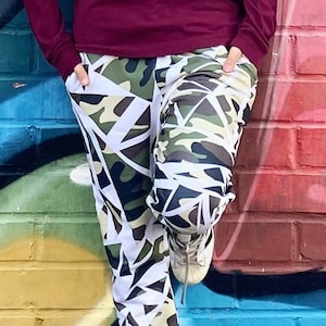 Hip hop camo pants top