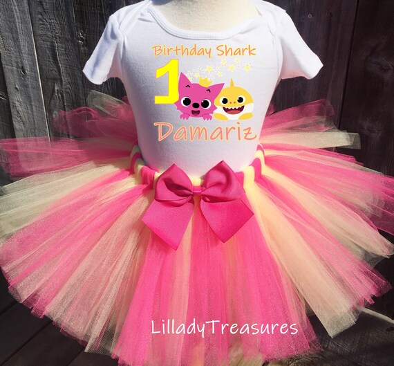 pinkfong baby shark outfit