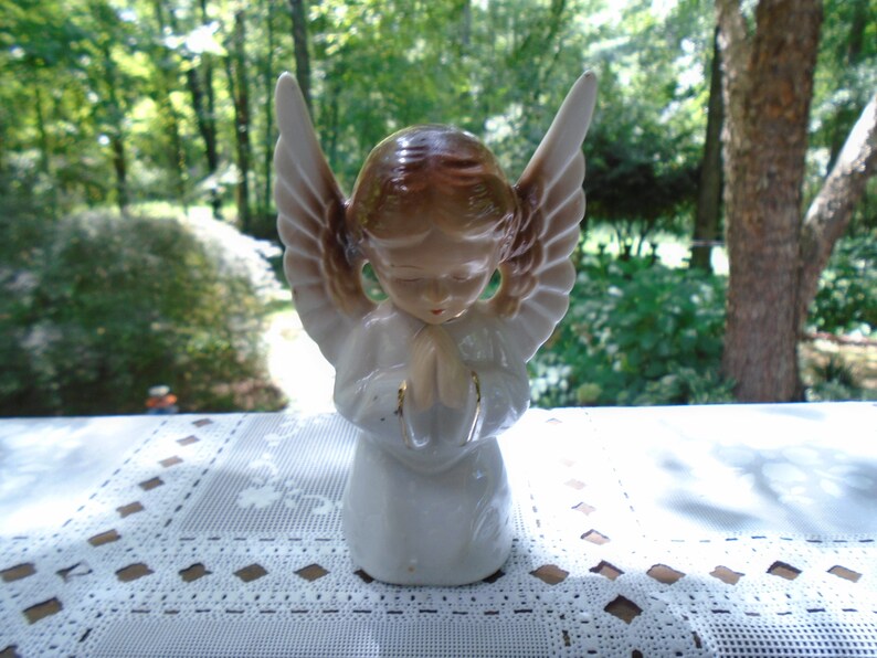 Vintage Kneeling Angel Praying~Nikoniko Made In Japan~Bisque Porcelain~4 58 Tall~Hand Painted~Gold Trim~Mid Century