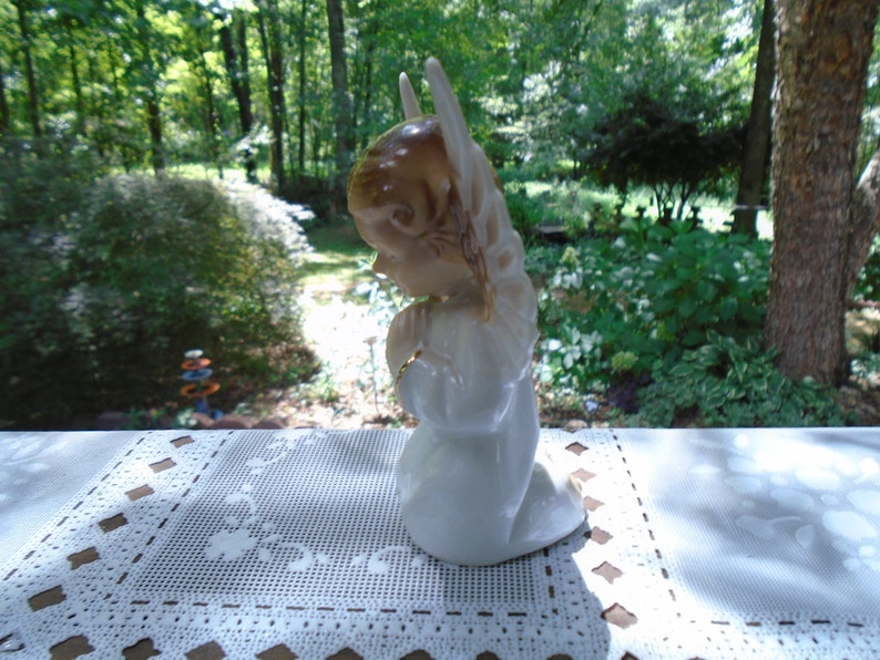 Vintage Kneeling Angel Praying~Nikoniko Made In Japan~Bisque Porcelain~4 58 Tall~Hand Painted~Gold Trim~Mid Century