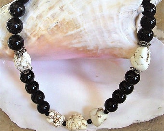Large Shiny Black Onyx/Veined Off-white Howlite Chunks/Sterling Silver Necklace