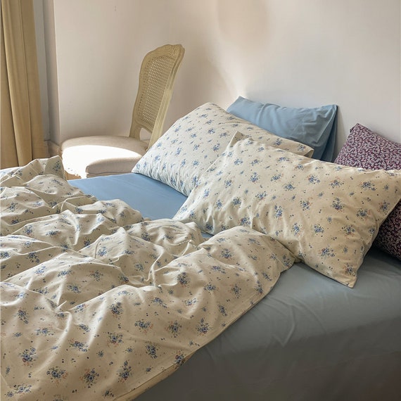 Blue Preppy Duvet Cover Floral, Cute Teen Girl Aesthetic Bedding –  Literally Pretty