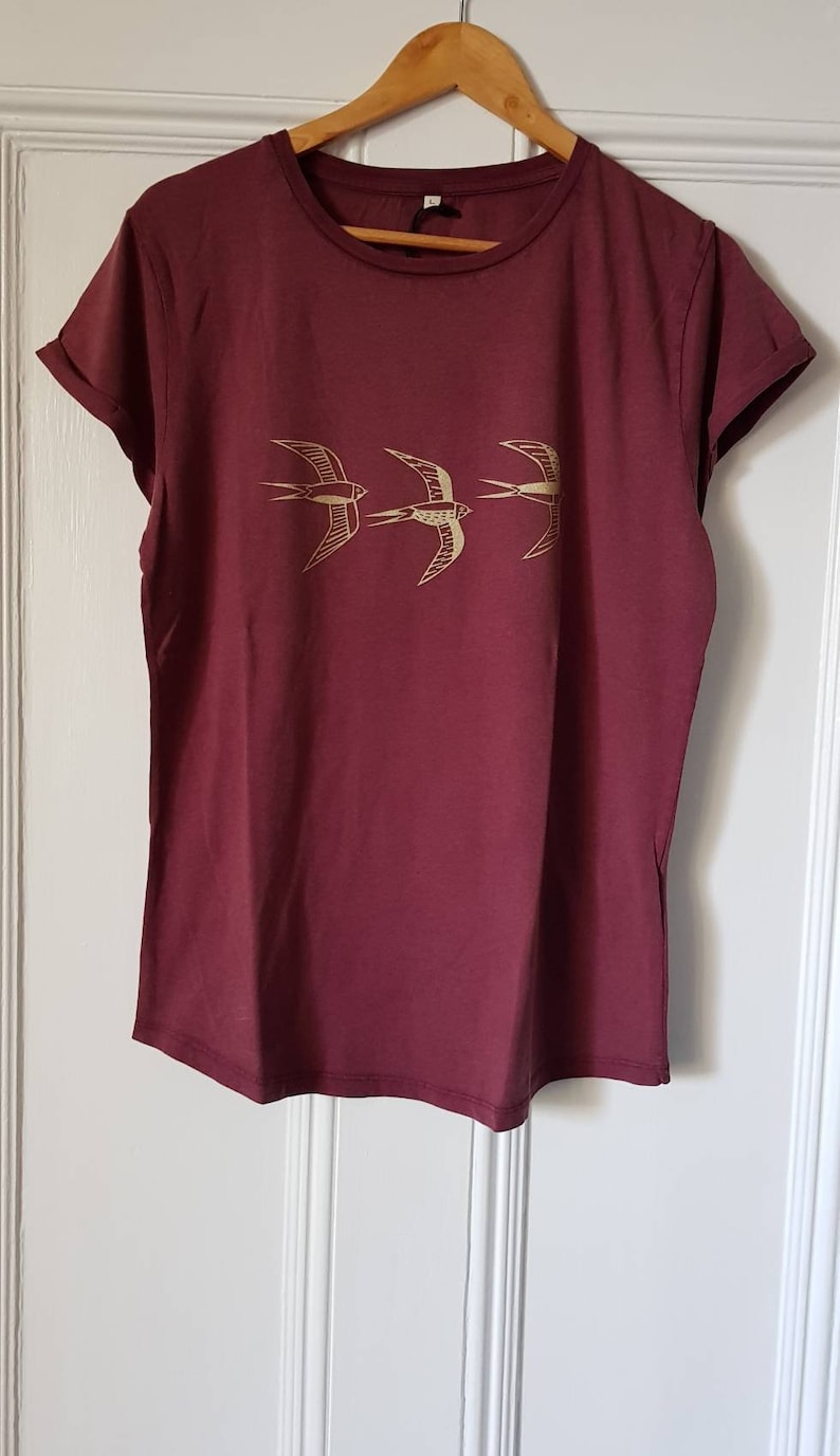 Swallow print t-shirt, womens roll sleeve t-shirt, organic cotton roll sleeve tshirt, bird print tshirt, womens handprinted tshirt, bird top Burgundy and gold