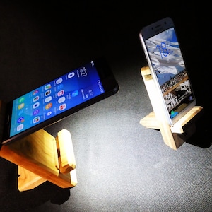 smartphone stand, smartphone lamp