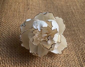 50 Pieces of Peony Brown Edge 5cm. diameter Sola Wood Flowers  Artificial Flower decoration Wholesale Diffuser Handmade Spa Wedding Craft