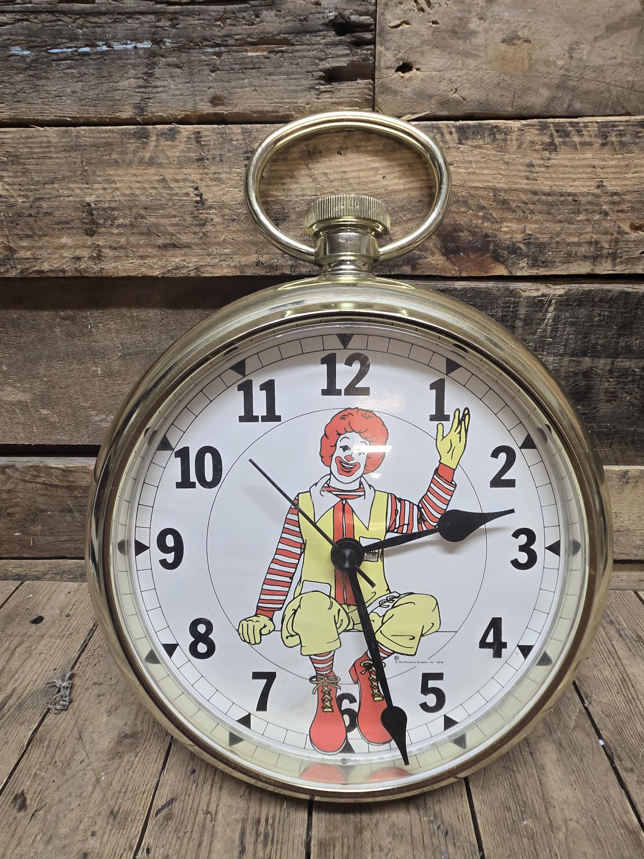 vintage McDonald 壁掛け時計　マクドナルド RARE VINTAGE MCDONALDS RONALD MCDONALD WALL CLOCK WATCH