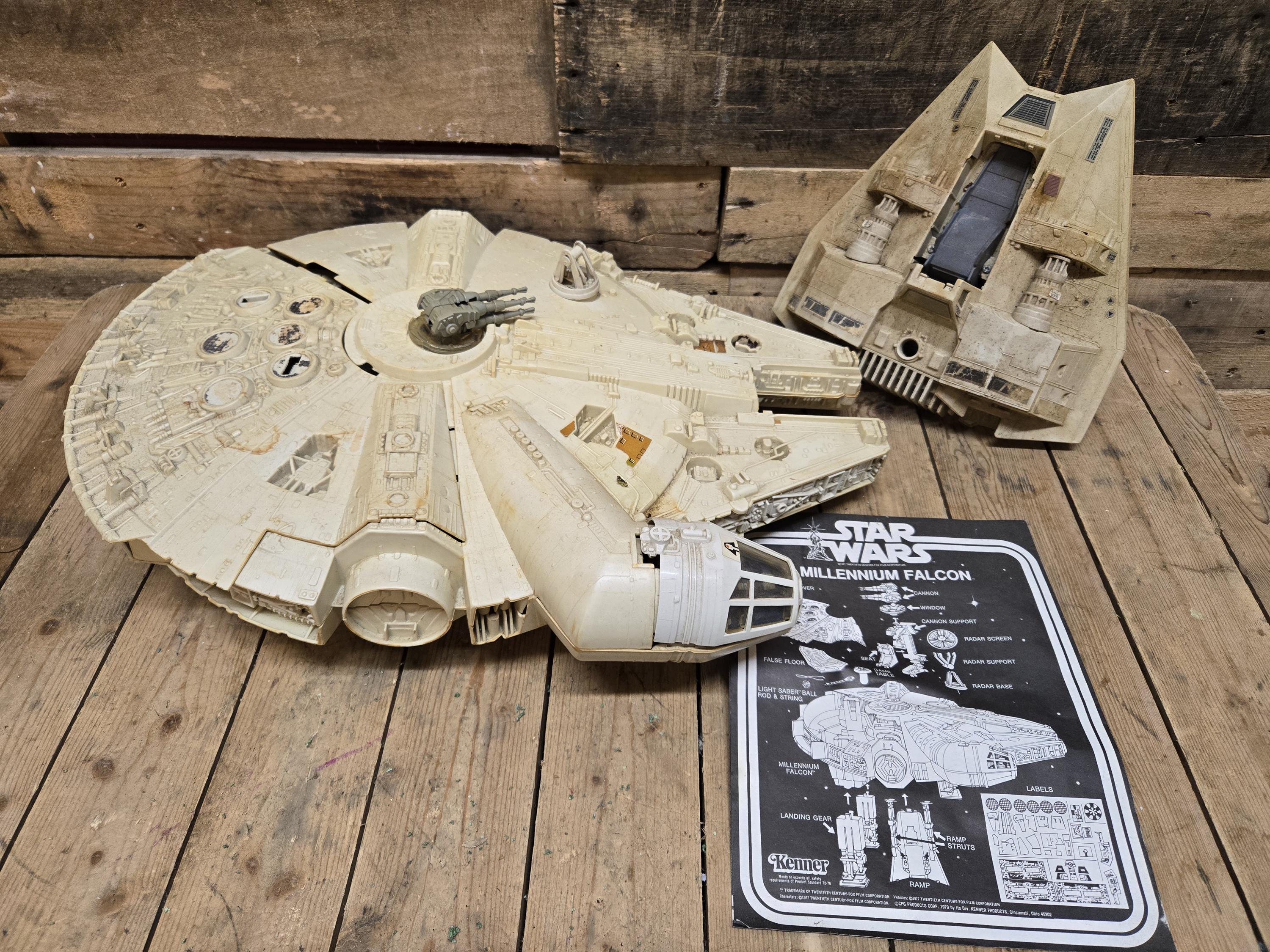 Vintage Kenner Star Wars 1978 Millenium Falcon Ship With Original