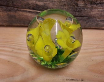 Vintage MCM Yellow Flower Art Glass Paperweight