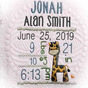 Giraffe birth stats baby blanket, Embroidered baby quilt, Personalized baby blanket, Monogram baby blanket, New baby gift