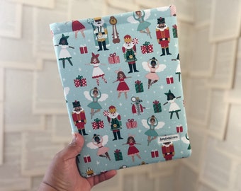 the nutcracker book sleeve | christmas book sleeve | winter fabrics | bookish things