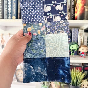 quilted & reversible mug rugs | fabric coasters | candle holders | coasters