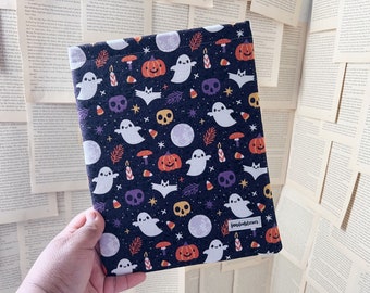 spooky but cute sleeve