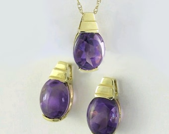 14k Yellow Gold Amethyst Pendant and Earrings Set