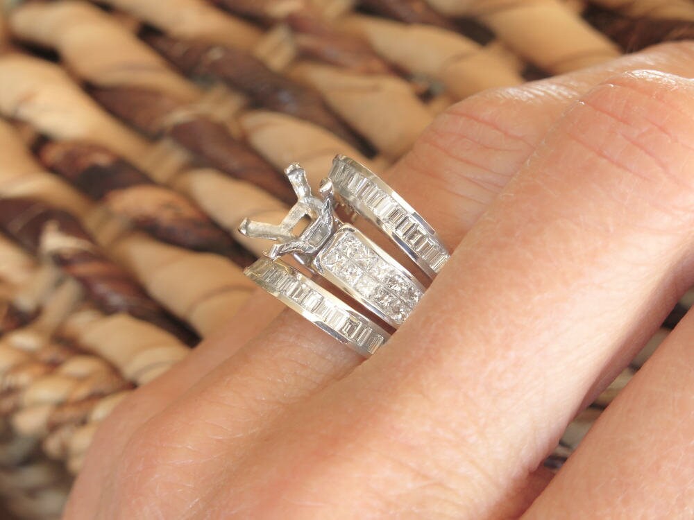 15CT Asscher Cubic Zirconia Engagement Ring. 801R9007
