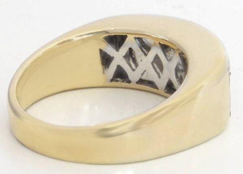CLEARANCE Invisible Set Princess Cut Diamond Ring 14k Yellow Gold. Reg 6899USD 40% off afbeelding 4