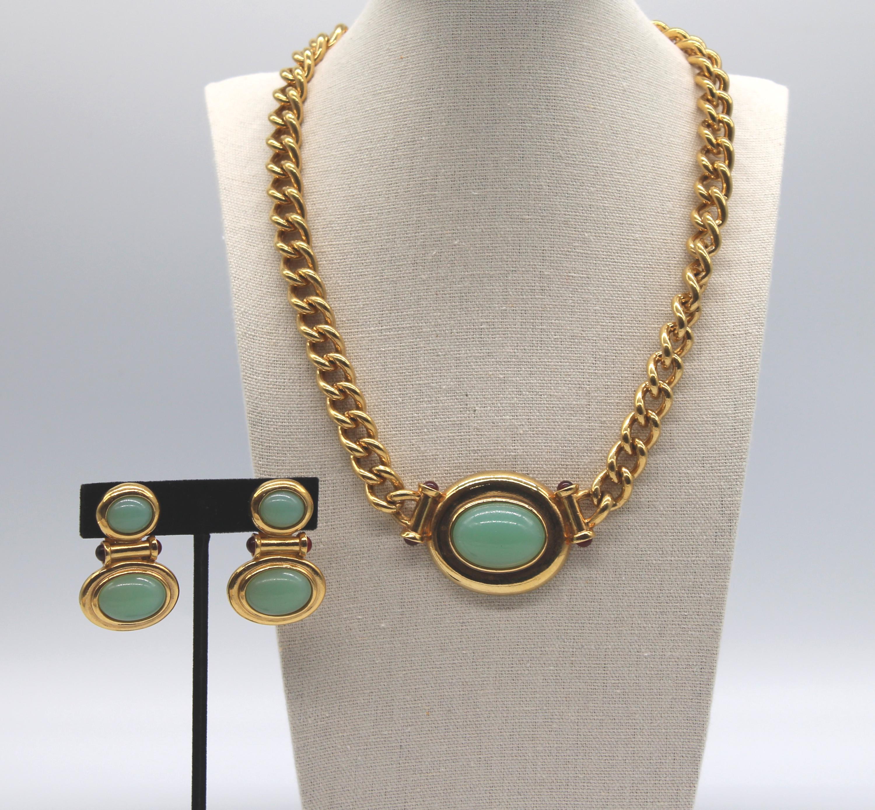 Vintage Elizabeth Taylor Susan Caplan Faux Opal Cab Necklace and