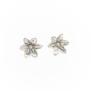 Allium cepa flower stud earrings, sterling silver earrings, handcrafted jewelry, botanical jewelry, special jewelry gift