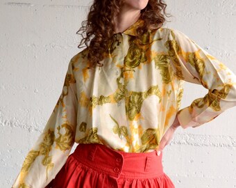 leaf patterned satin blouse / vintage 50s button up / statement top / small