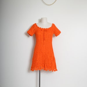 60s MOD crochet mini dress / small