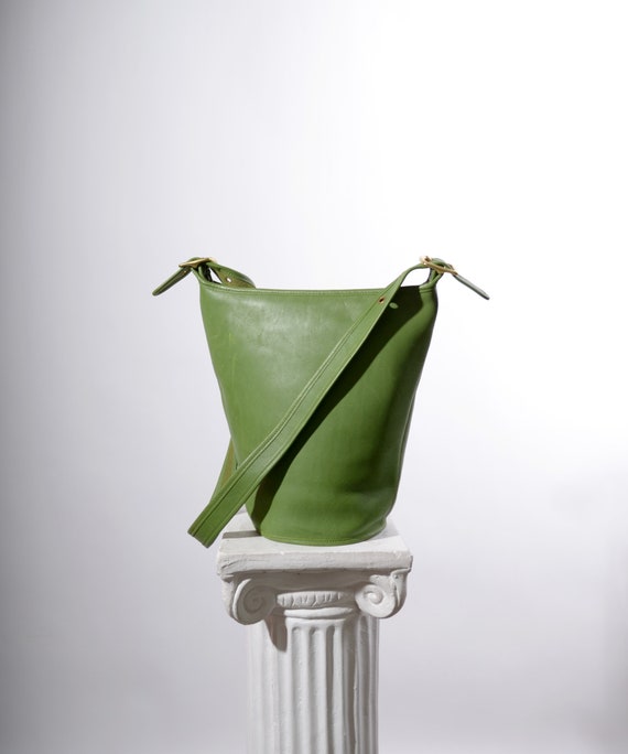 Coach Bag Crossbody Purse / Bucket Bag in Green Leather / Helen's