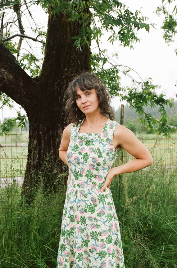 70s psychedelic patterned maxi dress / small / 26" waist