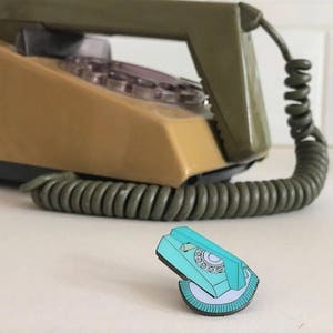 Vintage Pin Club - Snowdon Trimphone Enamel Pin Badge