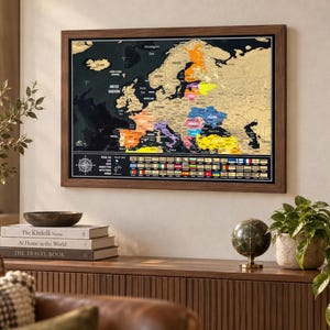 Mappa Scratch-Off Europa con Bandiere – Poster di Viaggio, Cornice Disponibile