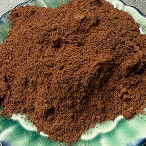 Madder Root (Dried) Ground - Natural Dyes - Rubia Tinctorum - 2-ounce package
