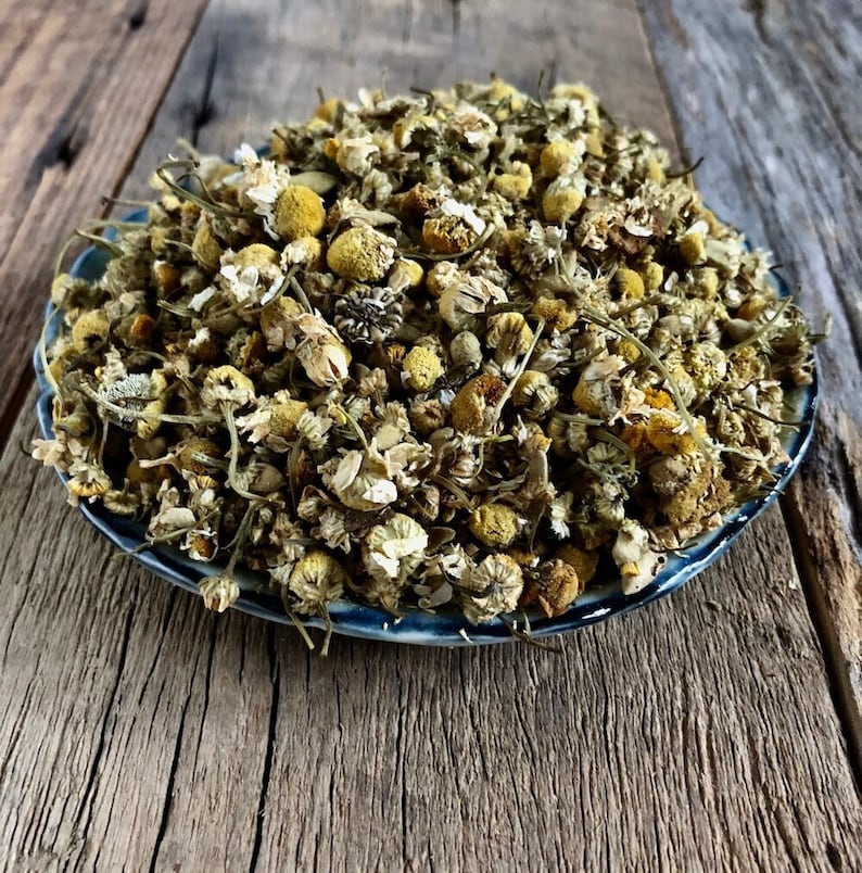 Chamomile Dyers' Chamomile Dried Flowers Yellow Dye sold by the ounce image 1