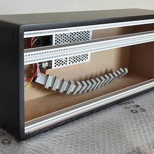 Eurorack case 4u powered black