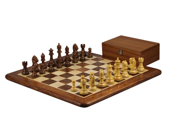 The Kings Bridle Series Complete Chess Set Boxwood & Sheesham 